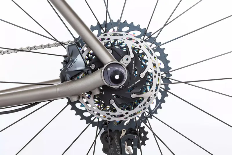 Moots Routt YBB Titanium Disc Frame And Kit : Di2 : Brushed Ti-9