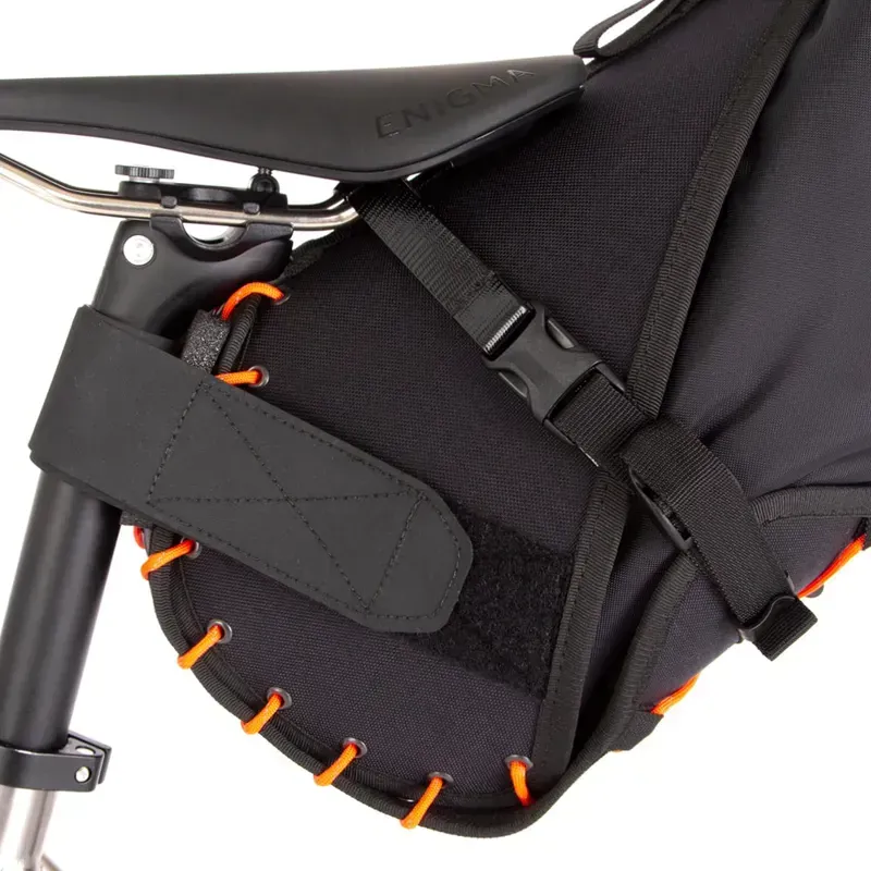 Restrap 14 Litre Saddle Bag : Black and Orange-4