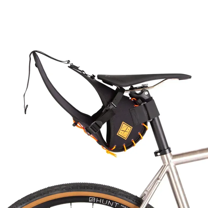 Restrap 8 Litre Saddle Bag : Black and Orange-3
