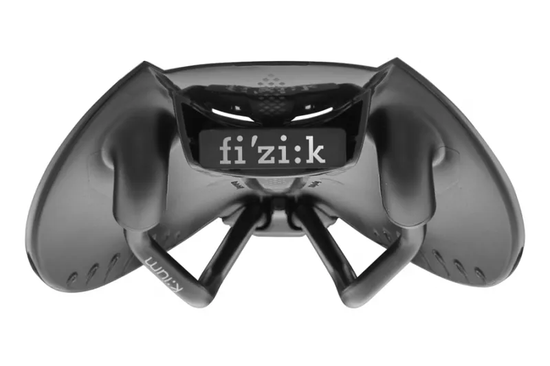 Fizik Aliante R3 Versus EVO Carbon Saddle : Kium Rail-3