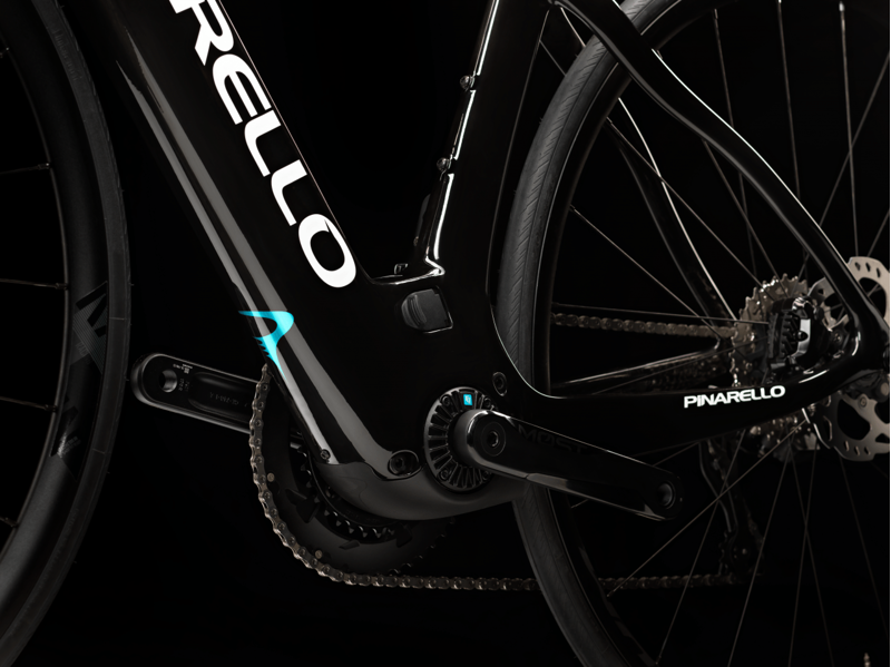 Pinarello NYTRO E5 Road e-Bike with Shimano 105 Di2 : BRILLIANT BLACK-2