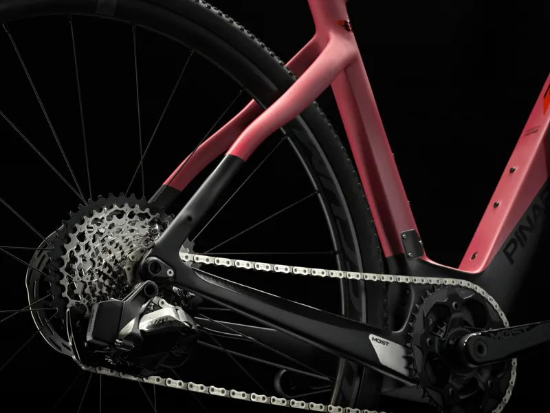 Pinarello NYTRO E7 GRAVEL e-Bike : SRAM FORCE eTap AXS : ITALIAN WINE-3