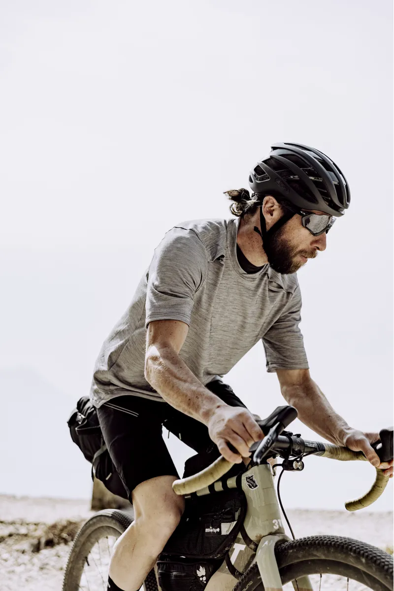 Q36.5 Baggy Shorts Adventure : Gravel Shorts : BLACK-6