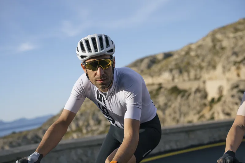 Q36.5 GREGARIUS PRO SIGNATURE Jersey : WHITE-2