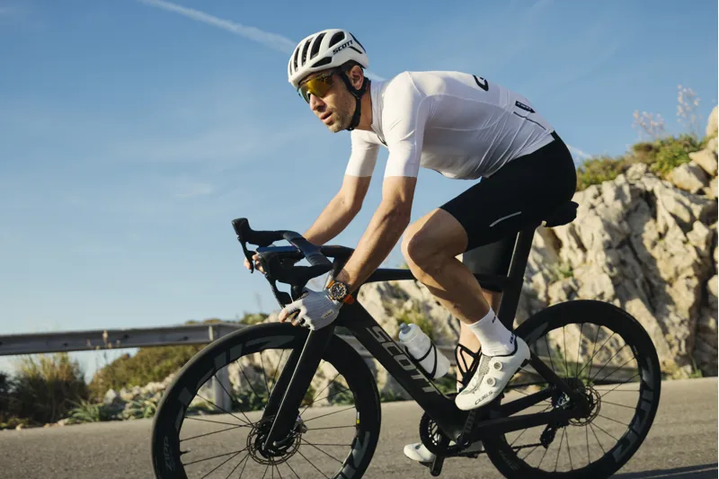 Q36.5 GREGARIUS PRO SIGNATURE Jersey : WHITE-3