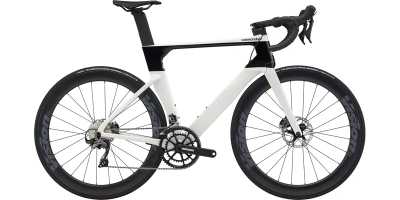 black cannondale road bike