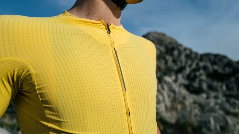 Q36.5 DOTTORE PRO Short Sleeve Jersey : NAPLES YELLOW-2