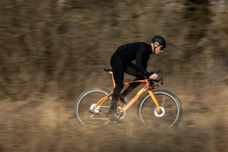 Pinarello GREVIL F9 with Princeton GRIT 4540 and GRX Di2: STONE ORANGE-6