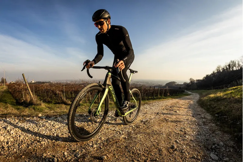 Pinarello GREVIL F7 with Fulcrum Rapid Red and GRX 1x12 : STONE GREEN-3