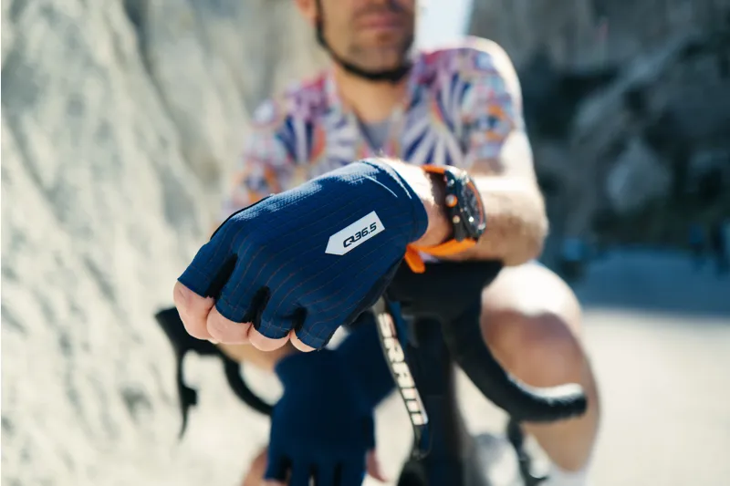 Q36.5 Dottore Pro Summer Glove : NAVY-2