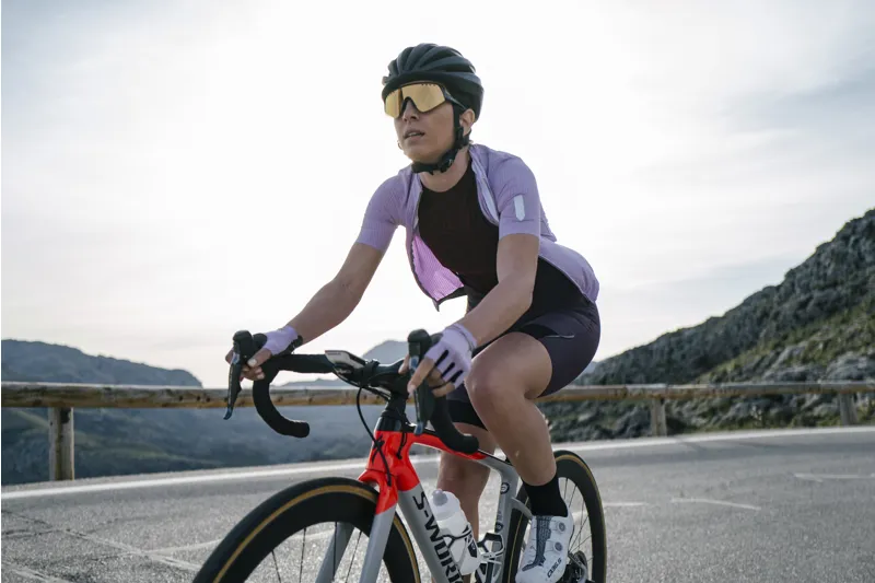 Q36.5 Base Layer 1 : Sleeveless : Siena Red-2