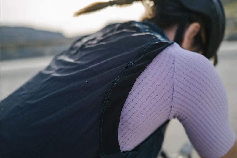 Q36.5 Air VEST : AUSTRALIAN Green-7