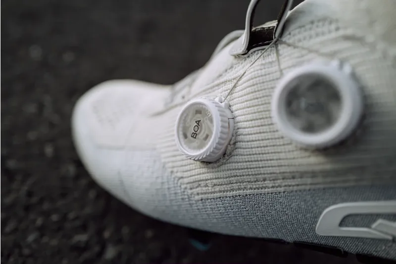 Q36.5 DOTTORE CLIMA Road Shoes : ICE GREY-11