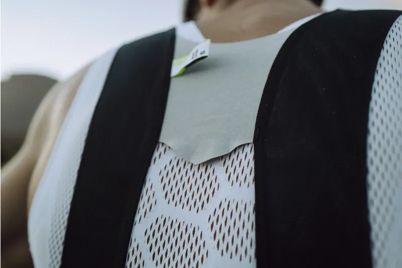 Q36.5 Base Layer 1 : Sleeveless : White-3