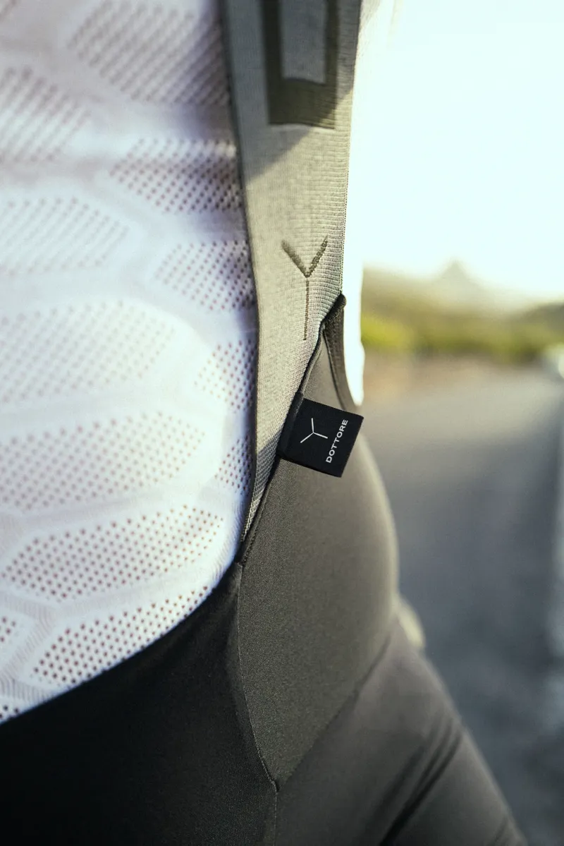 Q36.5 DOTTORE PRO Bib Shorts-7