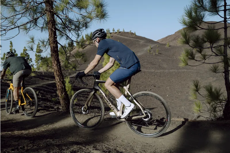 Q36.5 Adventure Tech T-Shirt : Forest Green-6