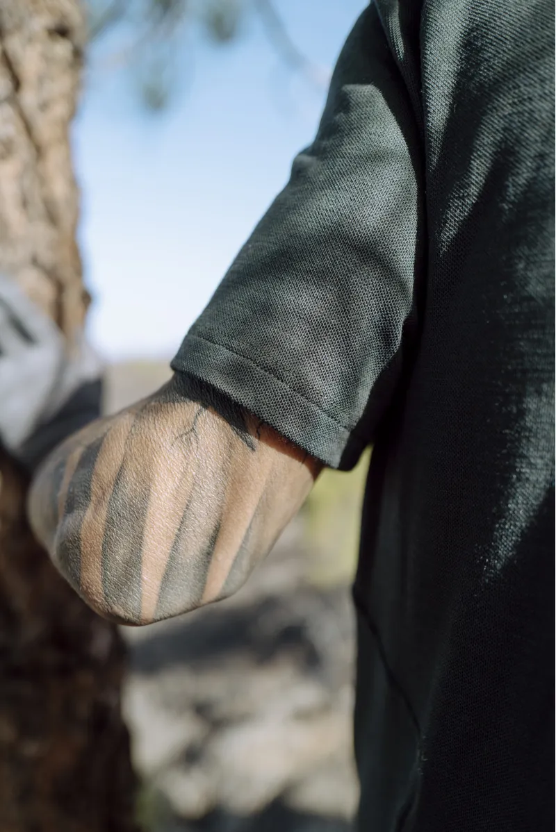 Q36.5 Adventure Tech T-Shirt : Forest Green-8