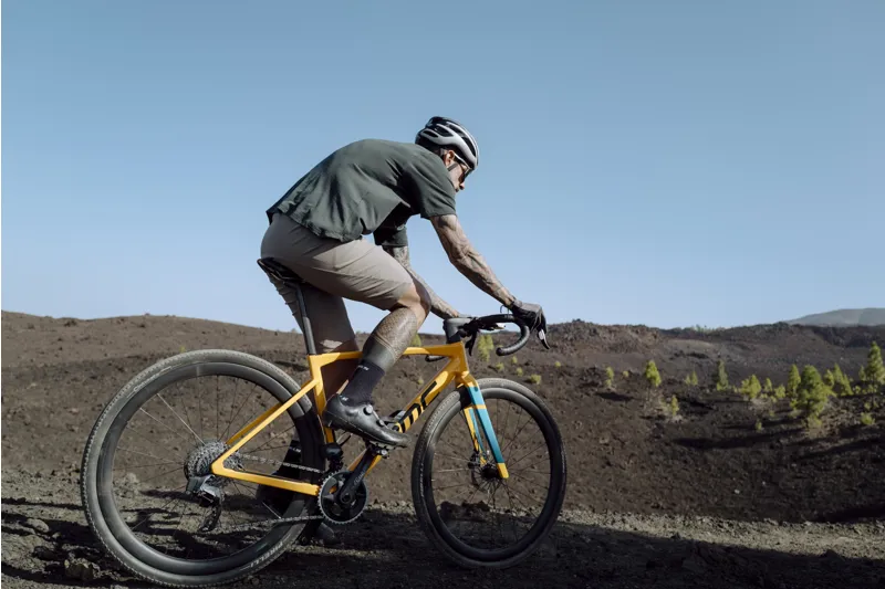 Q36.5 Baggy Shorts Adventure : Gravel Shorts : KAKI-6