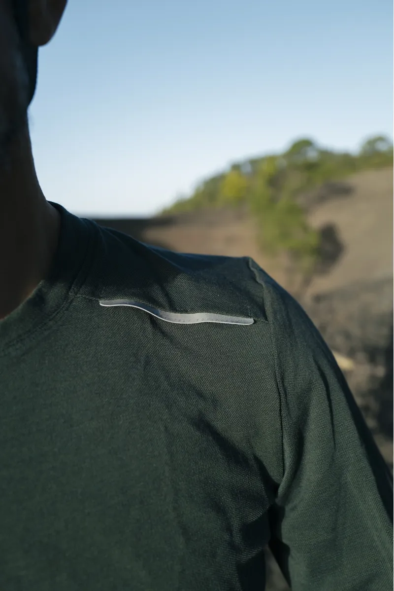 Q36.5 Adventure Tech T-Shirt : Forest Green-9