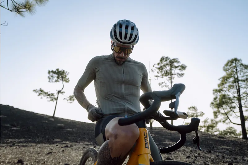 Q36.5 DOTTORE GRID SKIN Short Sleeve Jersey : OLIVE-5