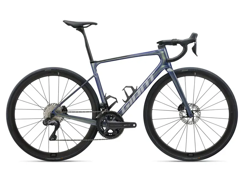 Giant Defy Advanced Pro 0 with Ultegra Di2 in Interstellar Blue