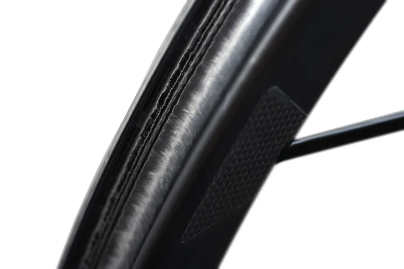 Lightweight Wegweiser EVO Tubeless Carbon Clincher DISC Wheels-4