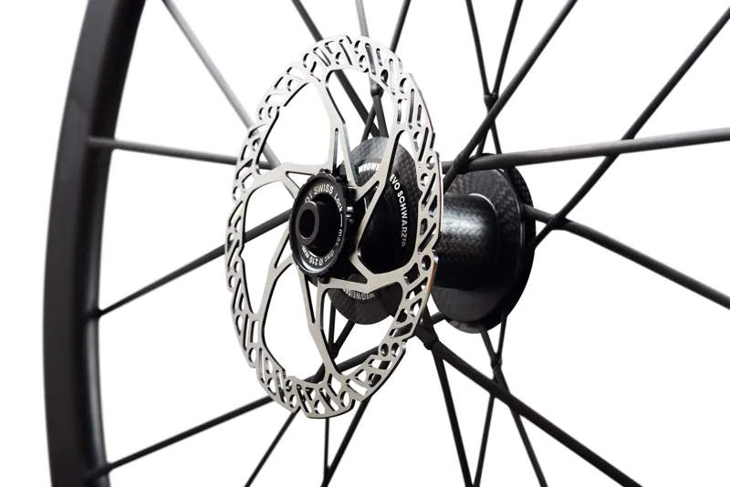 Lightweight Wegweiser EVO Tubeless Carbon Clincher DISC Wheels-5