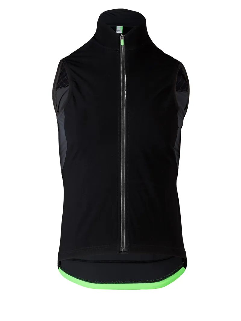 Q36.5 Essential L1 Vest : Unisex : BLACK