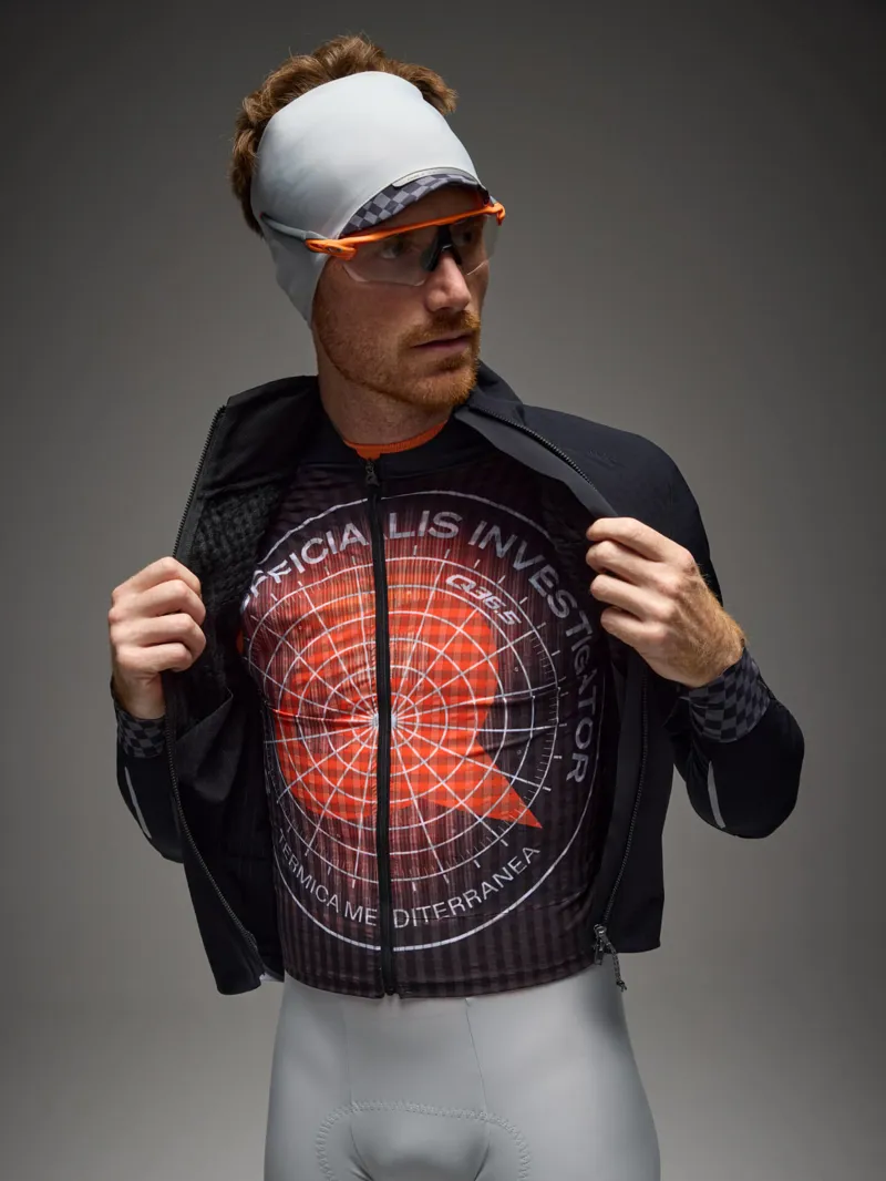 Q36.5 Dottore Termico Light Mediterranea Jacket : Black-4