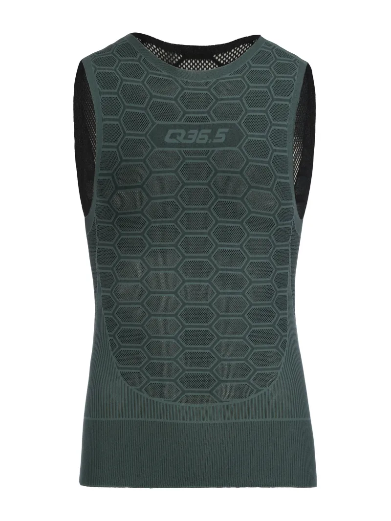 Q36.5 Base Layer 1 : Sleeveless : Olive Green