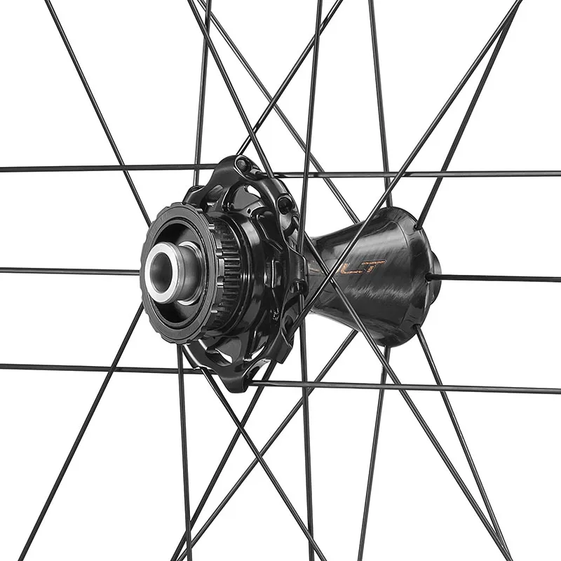 Campagnolo BORA ULTRA WTO 45 : 2-Way Fit DCS DISC Wheelsets-8