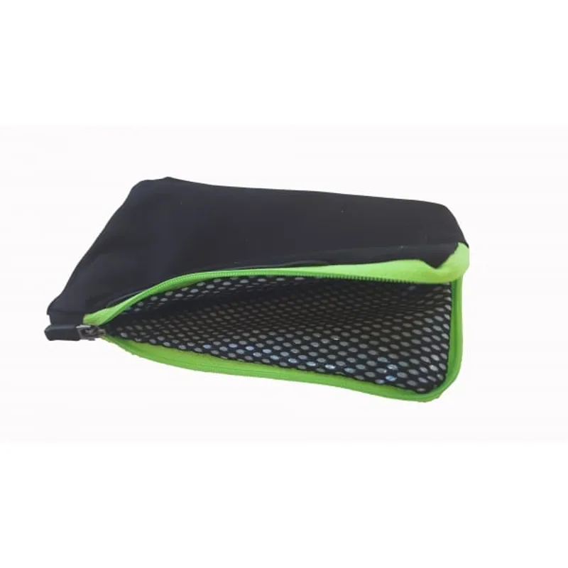 Q36.5 Smart Protector PLUS : Large Phone Protector : Black / Green