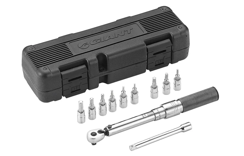 Giant 2-15Nm Torque Wrench with Case in Black
