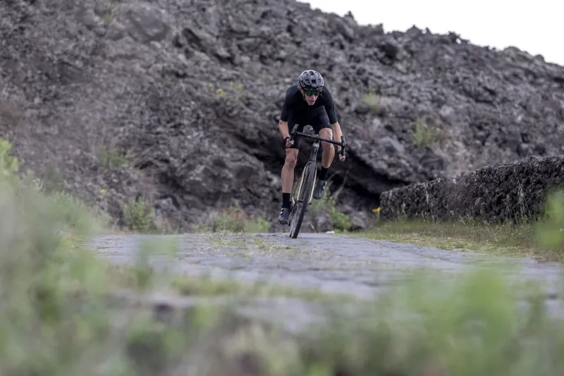 Pinarello GREVIL F Gravel Bike with EKAR in 301 Iceland Black-5