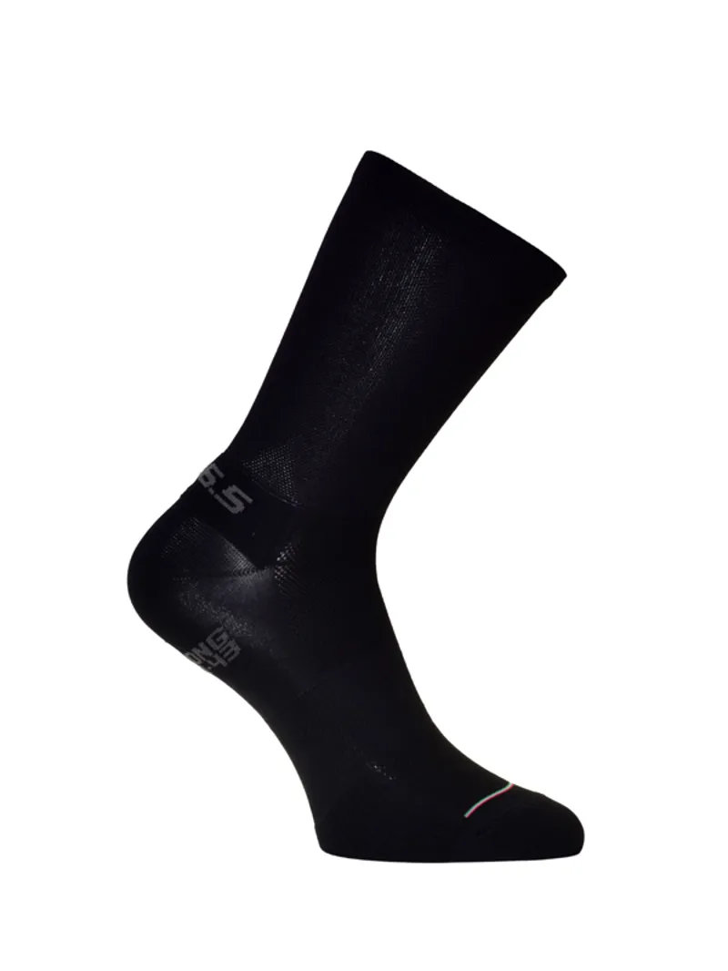 Q36.5 Ultralong Cycling Socks : BLACK-2