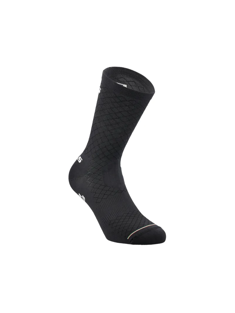 Q36.5 Leggera Socks : BLACK