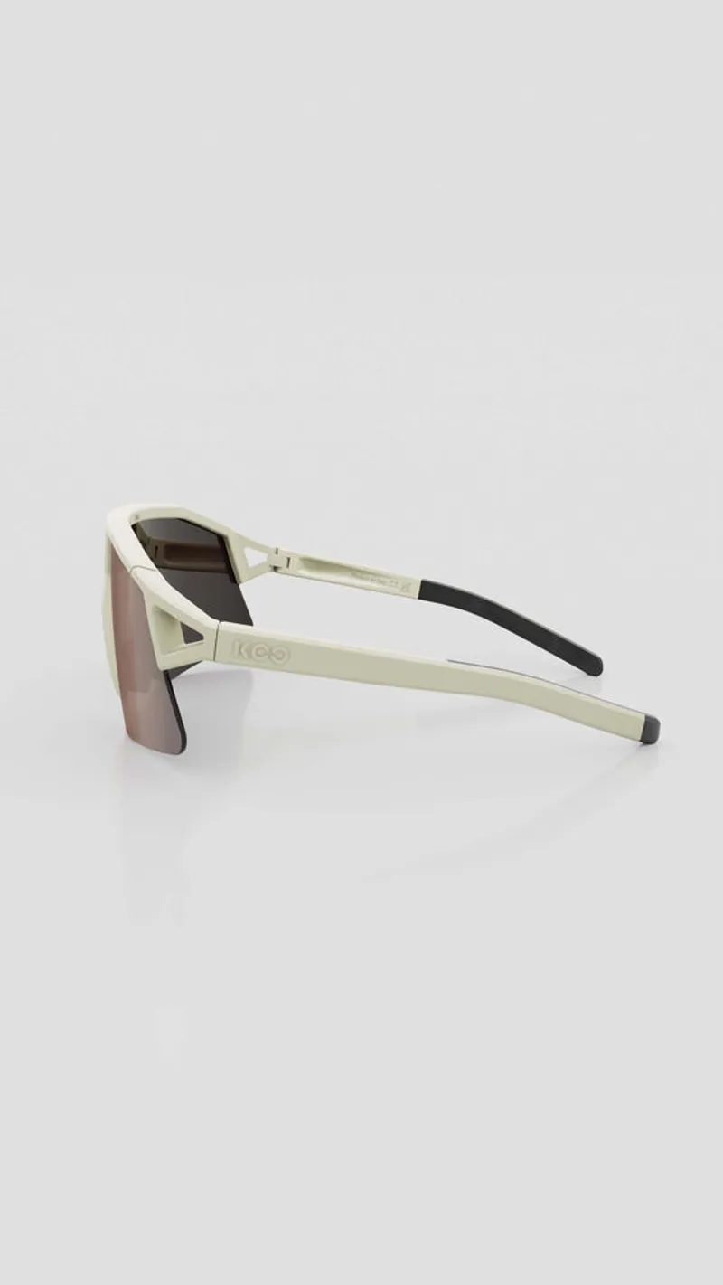 KOO Hype Sunglasses : Almond White Matte with Light Brown Lens-2