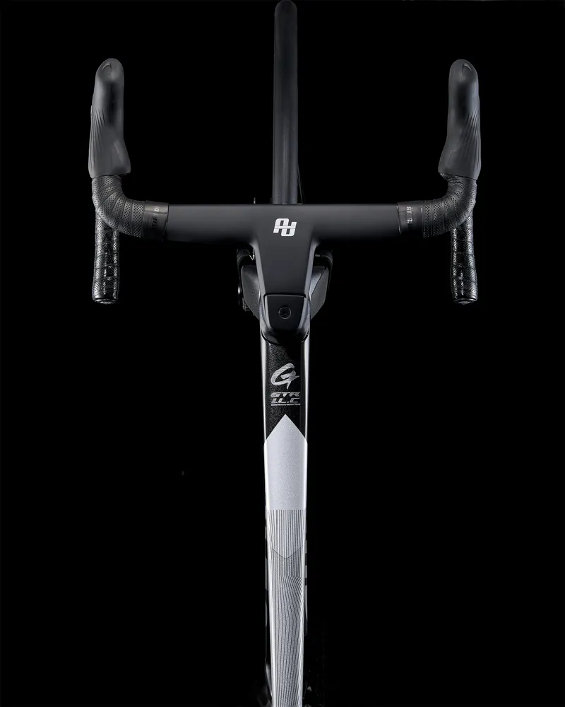 Gusto GTR : SPORT TE : Jet Black-4