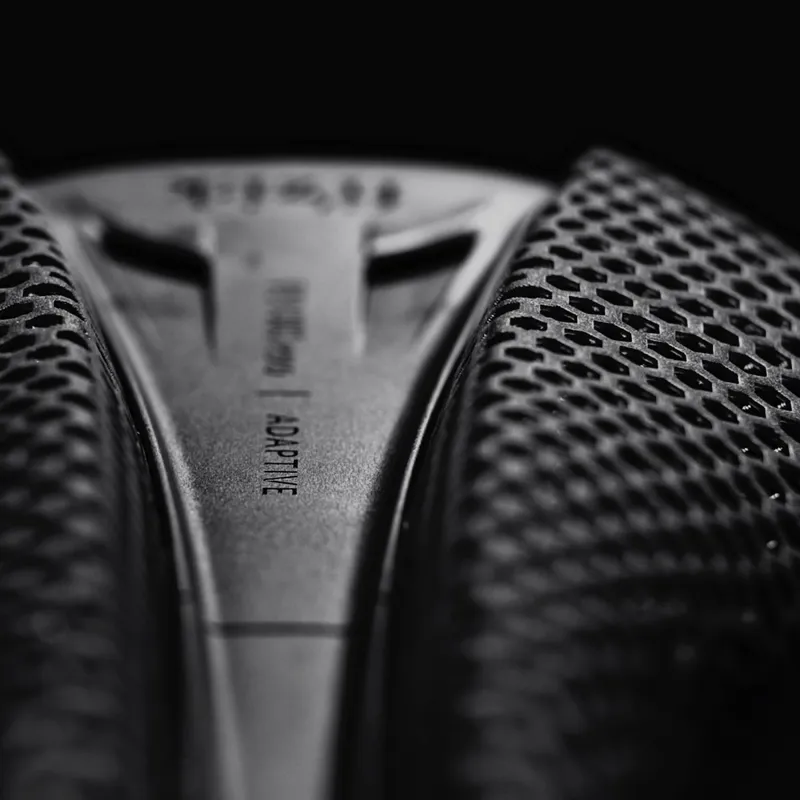 Fizik Antares Versus Evo R3 ADAPTIVE 3D Printed Saddle : KIUM RAIL-5