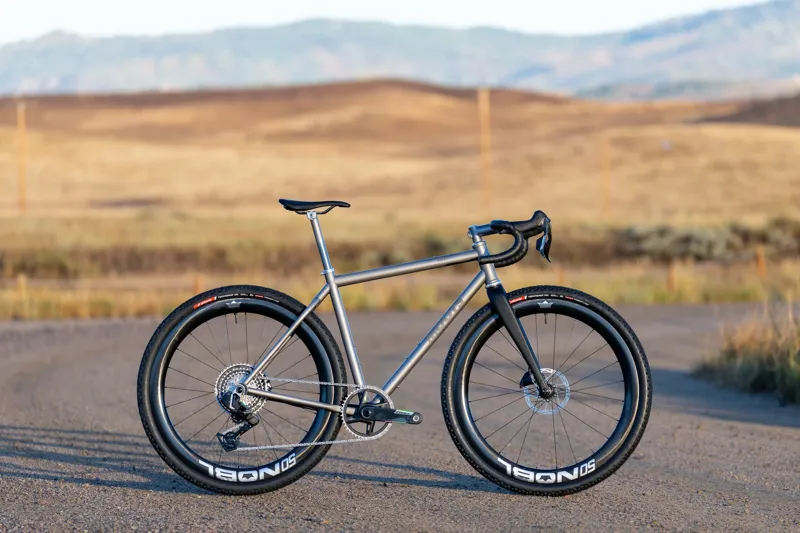 Moots ROUTT : Titanium Frame And Kit : Brushed Ti
