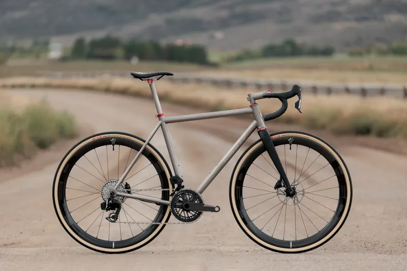 Moots COUNTY LINE All Road Titanium Frame + Kit : Brushed Ti
