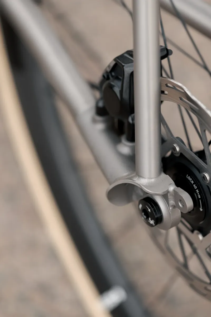Moots COUNTY LINE All Road Titanium Frame + Kit : Brushed Ti-7