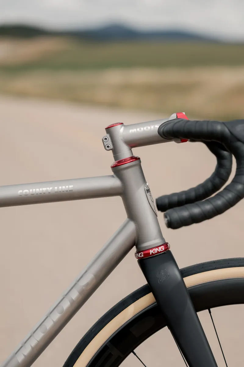 Moots COUNTY LINE All Road Titanium Frame + Kit : Brushed Ti-6