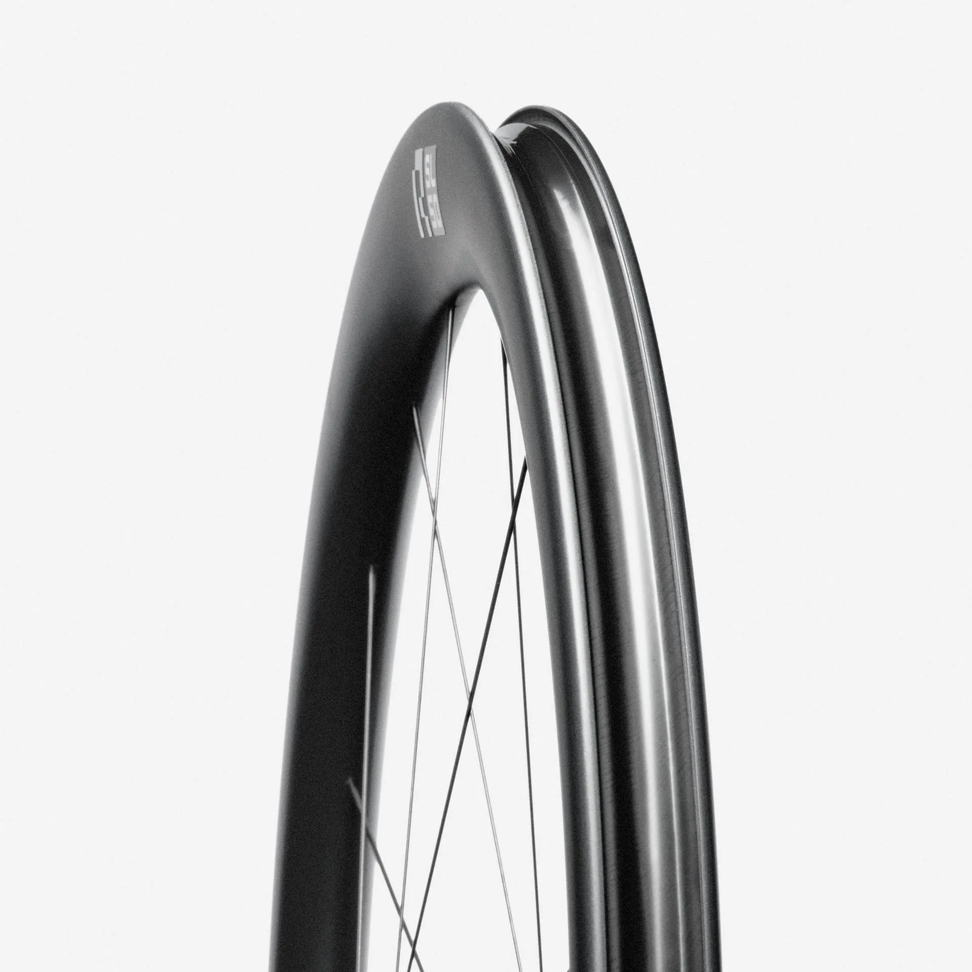 Cannondale Hollowgram R-SL 64 Carbon TR Clincher Wheel : FRONT Cannondale Hollowgram R-SL 64 Carbon TR Clincher Wheel : FRONT