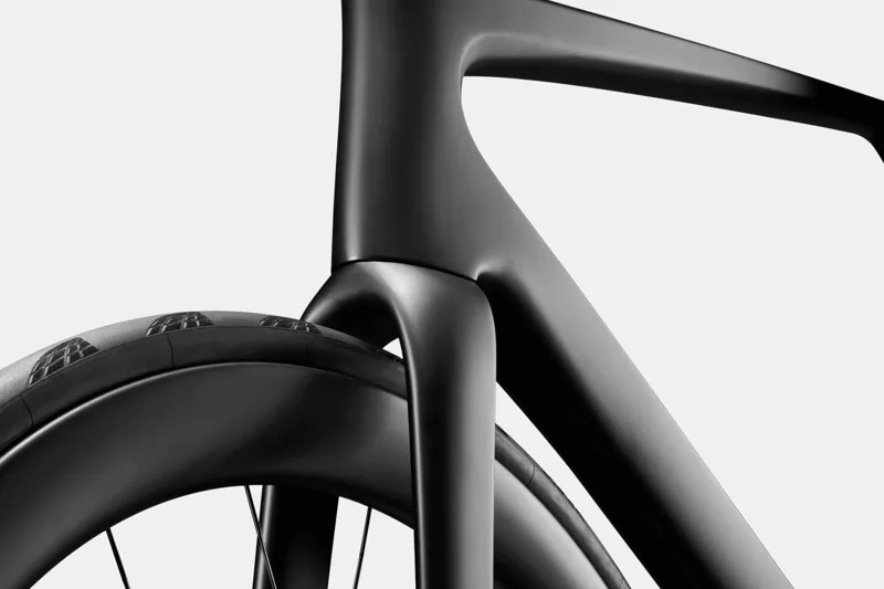 Cannondale SuperSix EVO Hi-MOD 2 Ultegra Di2 Road Bike in Sonic Blue-7