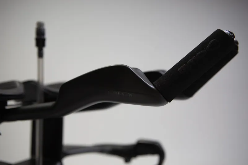 CADEX TRI Triathlon Frame Kit in Aurora Hologram-9