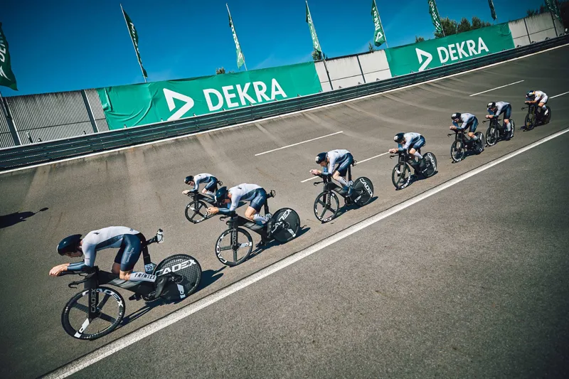 CADEX TRI Triathlon Frame Kit in Silver Rush-11