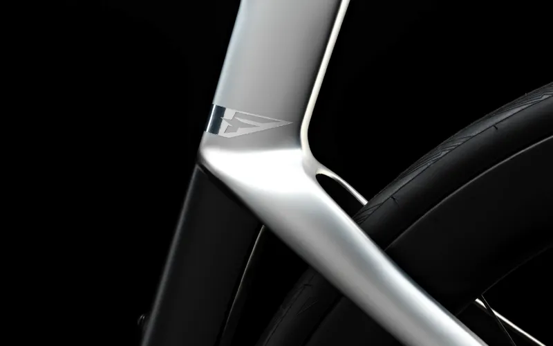 2022 DOGMA F Disc Road Bike DURA ACE Di2 : DT ARC : 610 PLUTONIUM-5