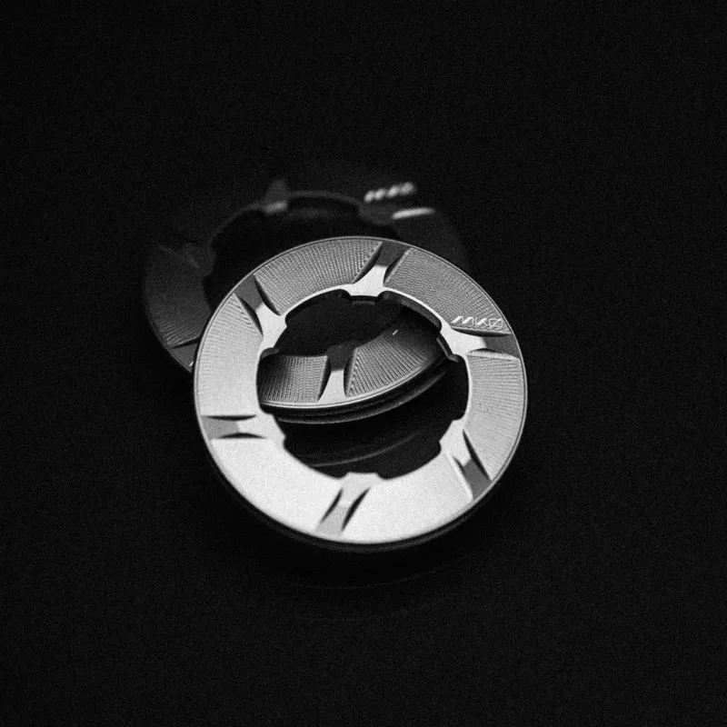 Wolf Tooth MKØ Centerlock Rotor Lockring INTERNAL Spline: Stealth Grey-3