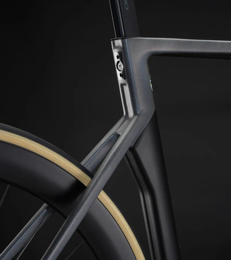 2023 Basso DIAMANTE SV DISC Carbon Road Frameset in Enigma Black-1